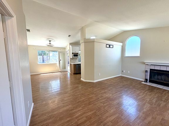 5th image of 1770 Lavelle Smith Dr
