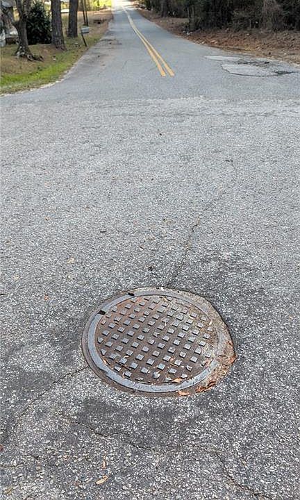 2nd image of 215 Reed St #1