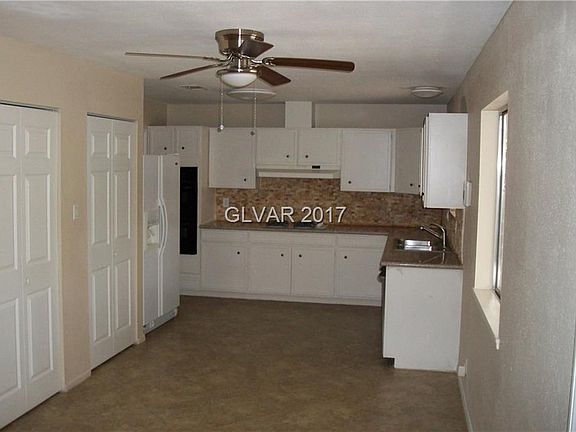 4th image of 6952 Ten Oaks Ave