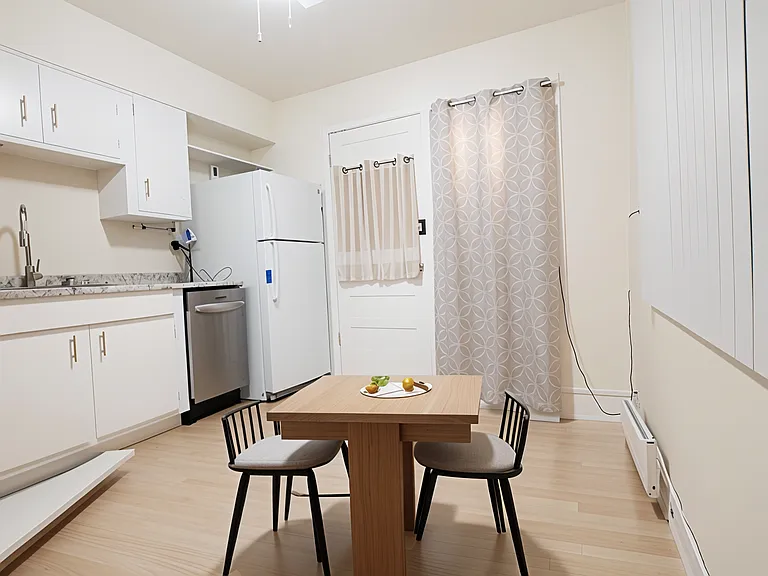 1000 Alvarado Dr SE #A — Photo 16