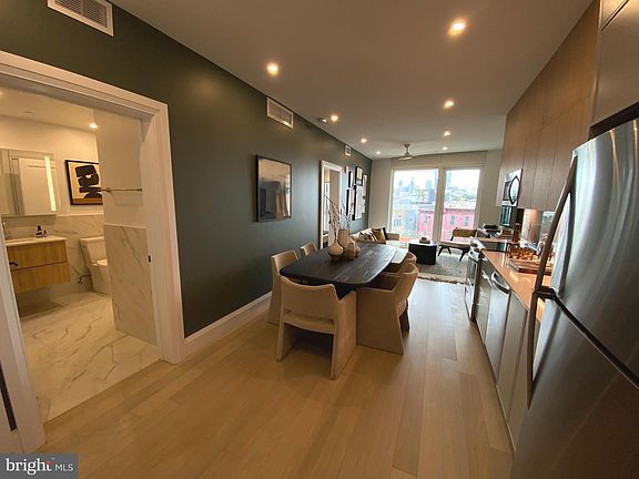 2nd image of 1099 Germantown Ave #O