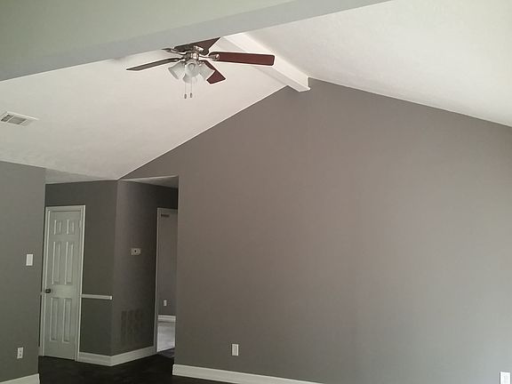 5th image of 27319 Blueberry Hill Dr