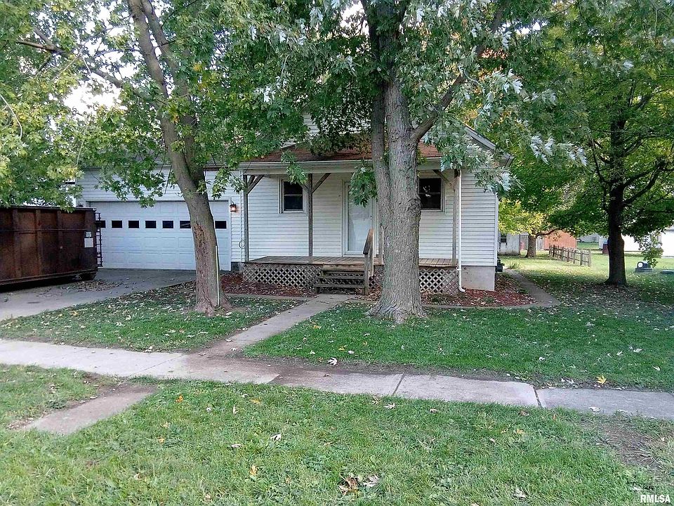 1st image of 303 N Logan St