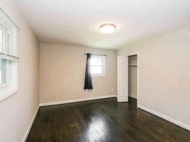 6805 Pepper St — Photo 18
