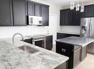 17222 Calverton Rd, Huntersville, NC 28078