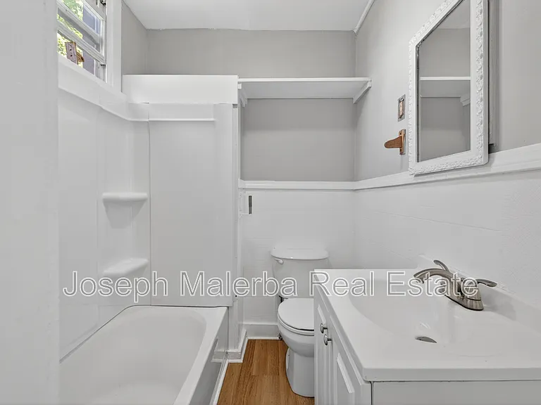 195 Laurel Hill Ave #BR — Photo 12