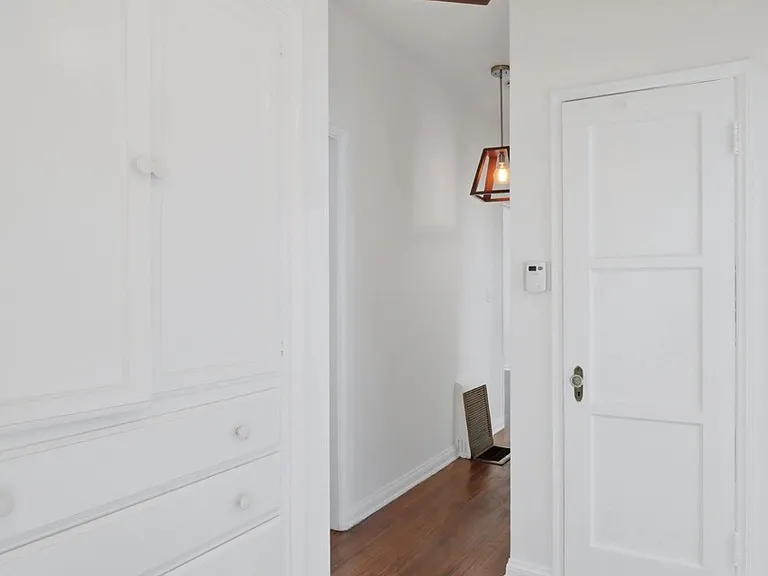 1167 N Kingsley Dr #101 — Photo 13