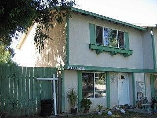1st image of 489 Los Arboles St