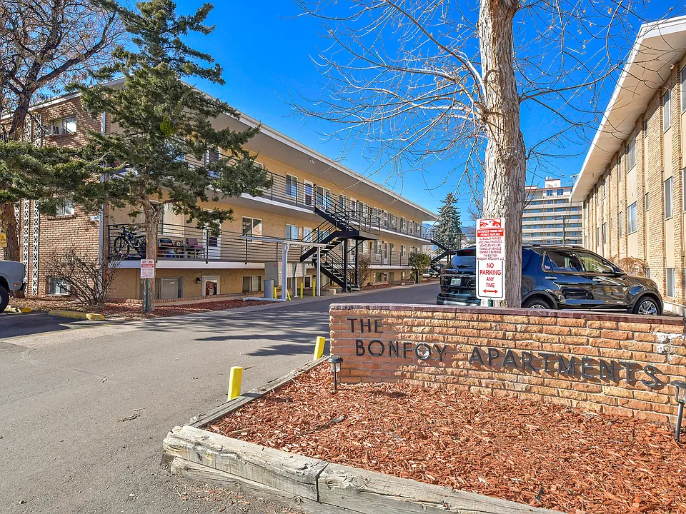 Bonfoy Apartments