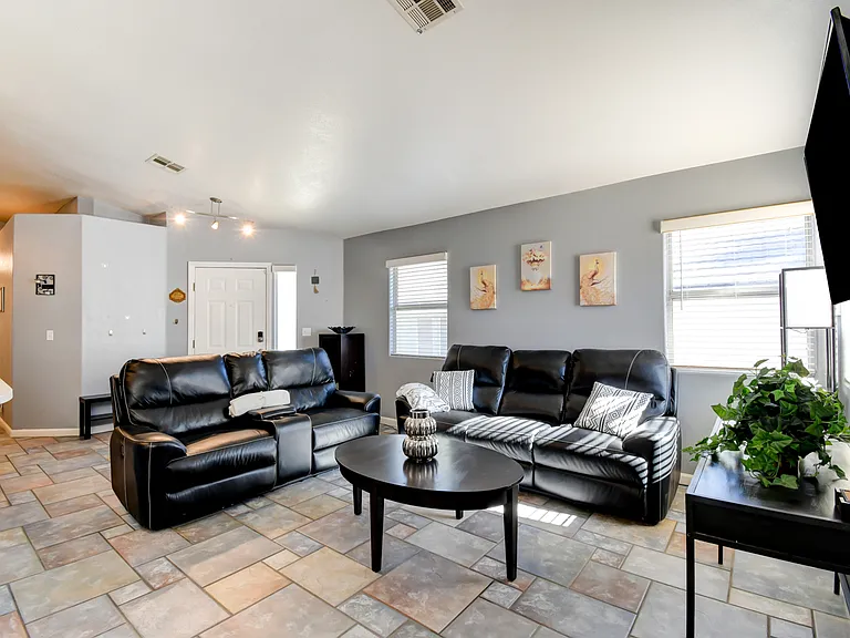 9657 Marble Peak Ct — Photo 13