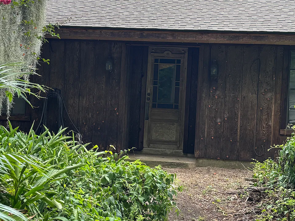 13832 Highway 23