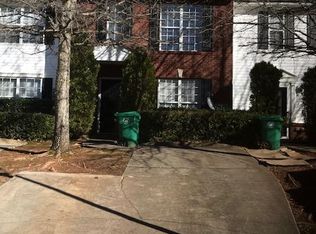 2288 Strathmoor Manor Dr, Lithonia, GA 30058