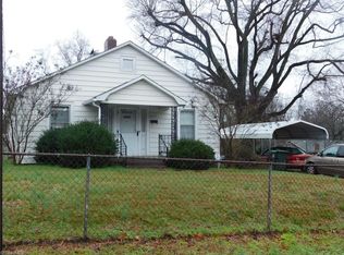 332 & 334 Walker St, Thomasville, NC 27360