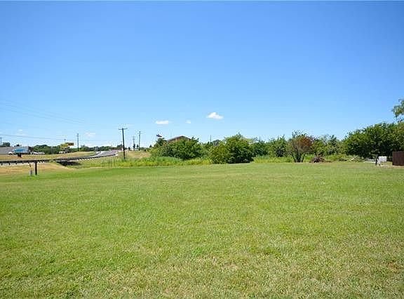 5th image of 100 Creekview Cir