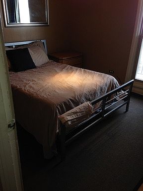 4th image of 9457 S Wabash Ave APT 2