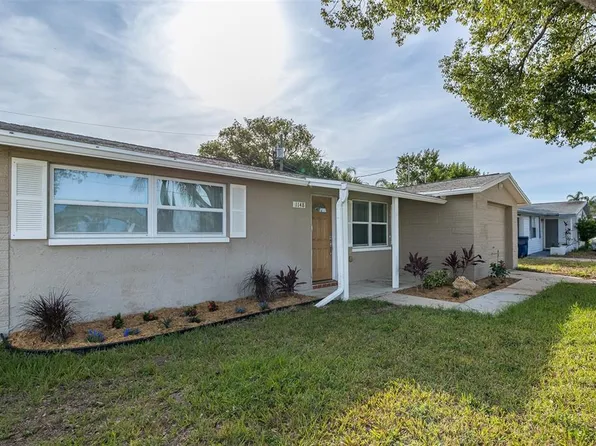 1148 Fernwood Dr, Holiday, FL 34690