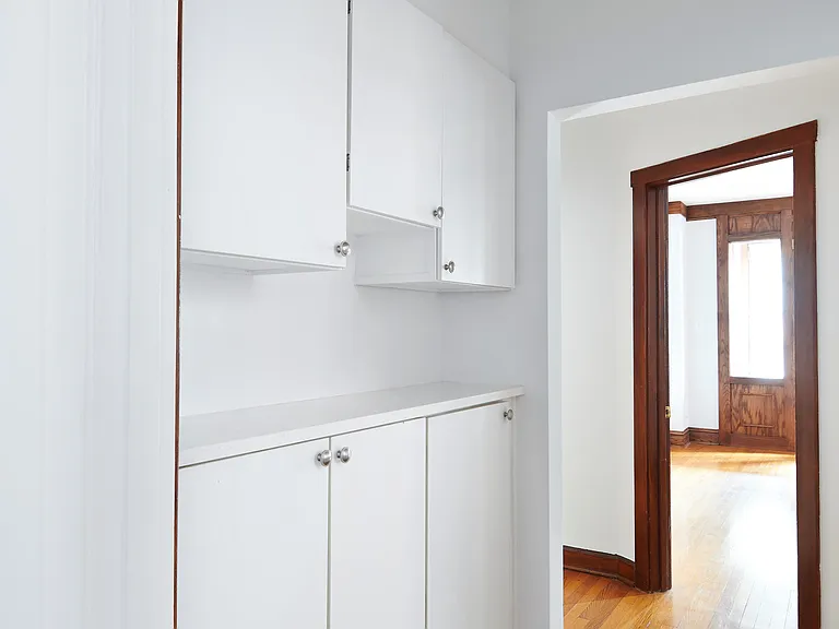 1055 W Hollywood Ave #1A — Photo 3