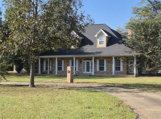 115 2nd St, Colfax, LA 71417