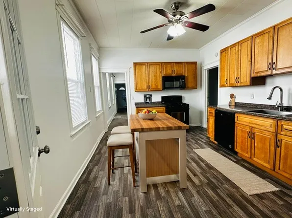 128 West 26th Street image 1 of 12