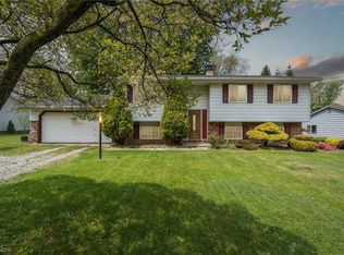 1838 Sandgate Rd, Madison, OH 44057
