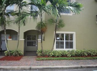 160 Lake Monterey Cir, Boynton Beach, FL 33426