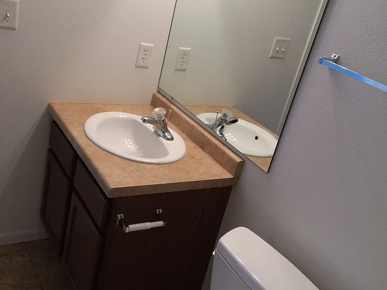 Old Orchard Apartments — Photo 64