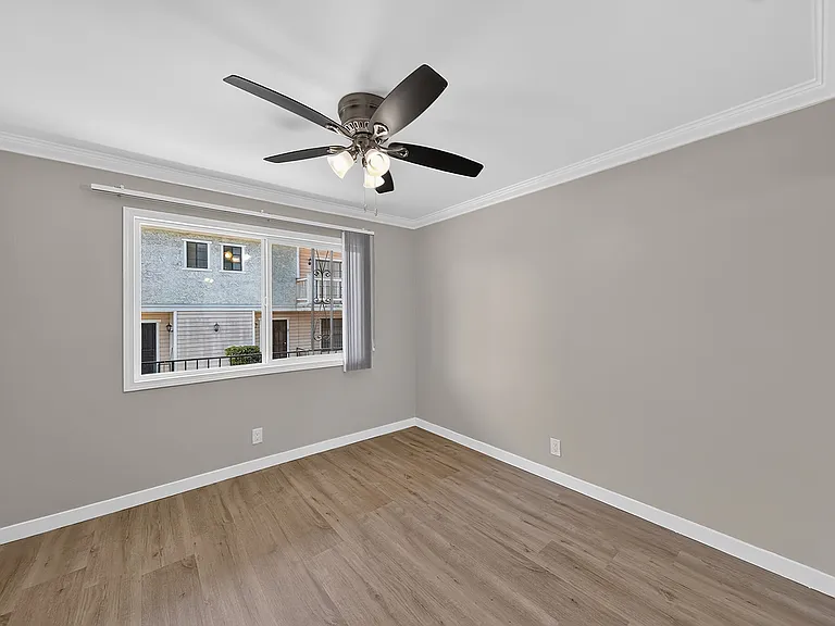 316 N Moore Ave #G — Photo 9