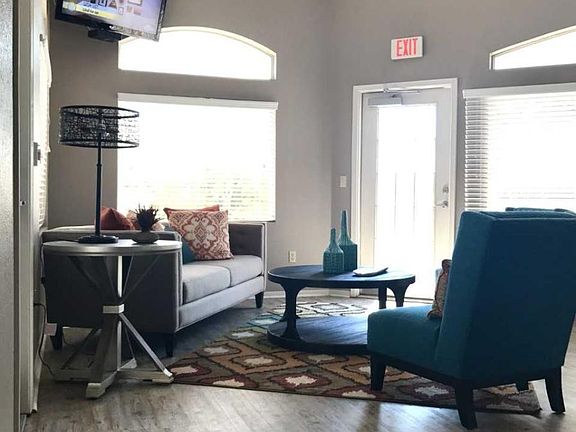 4th image of 2800 N Roadrunner Pkwy APT 308