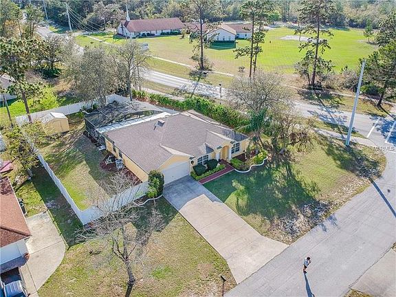 2nd image of 110 Highland Dr