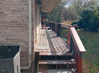 105 Ashlee Rd APT 6, Johnson City, TN 37601