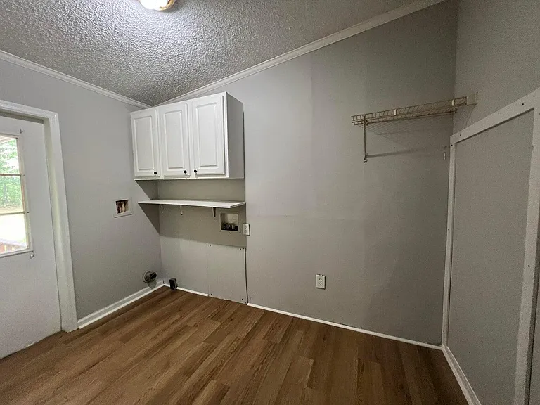 239 Smokey Ln — Photo 11