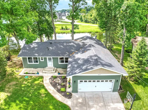 577 Acorn Trl, Horton, MI 49246