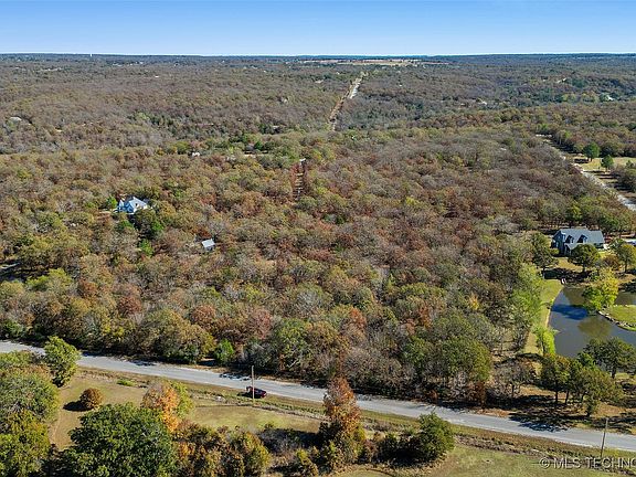 2nd image of Wildwood Dr