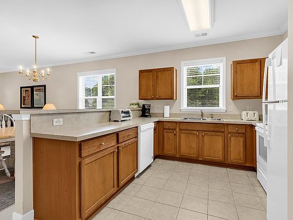 4th image of 6253 Catalina Dr. #924