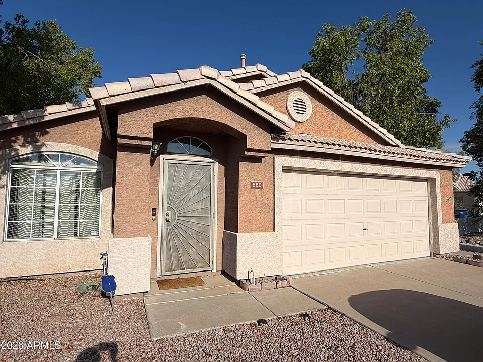 580 N Danyell Ct