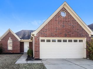 8478 Regal Bend Dr, Olive Branch, MS 38654