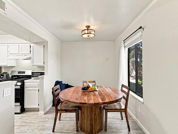 5th image of 2448 N Main St Unit B