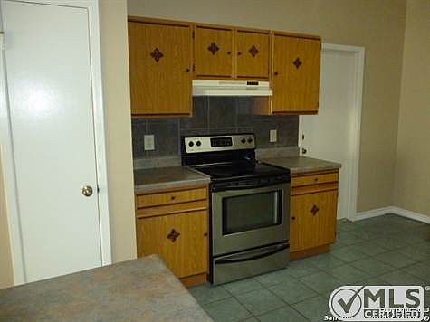 4th image of 12834 Maple Park Dr
