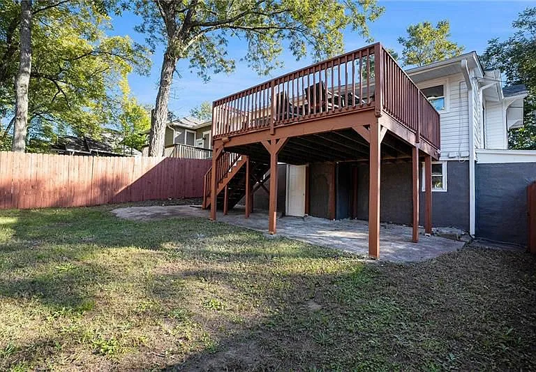 264 Wellington St SW — Photo 22
