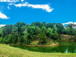 Bouldercrest Dr, Dandridge, TN 37725