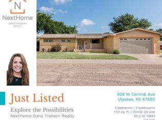 928 W Central Ave, Ulysses, KS 67880