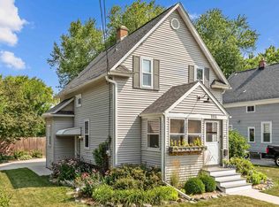 1114 W 5th St, Appleton, WI 54914