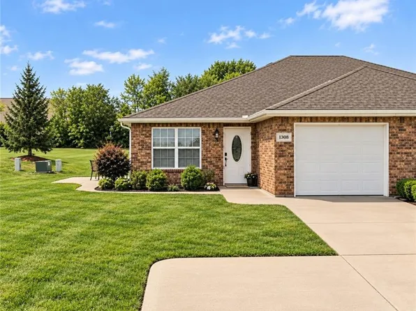 1308 Sandra Ave APT A, Warrensburg, MO 64093