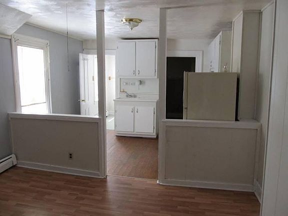 living room to kitchen