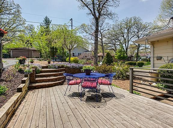 5th image of 26839 N Oakdale Ln