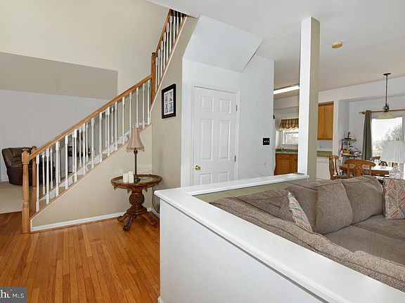 5th image of 43 Mailly Dr