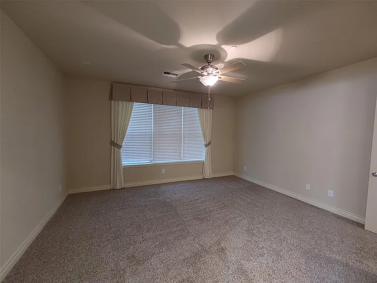 9014 Meacom Dr — Photo 20