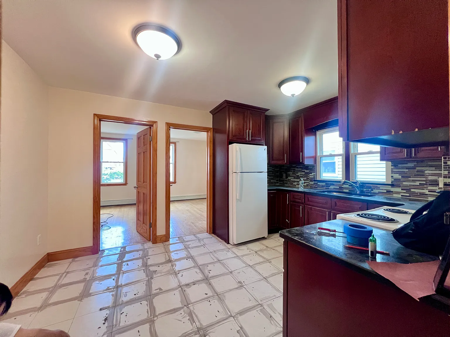 2 bed, 800 sqft, $2,700 — Photo 4