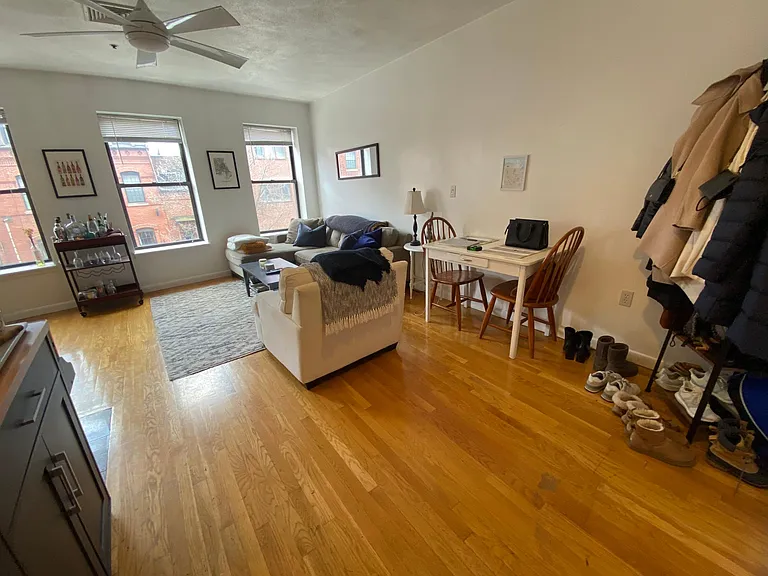 234 Hanover St #2 — Photo 7
