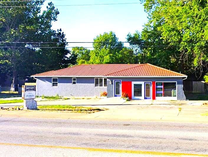 1st image of 2204 SE 14th St